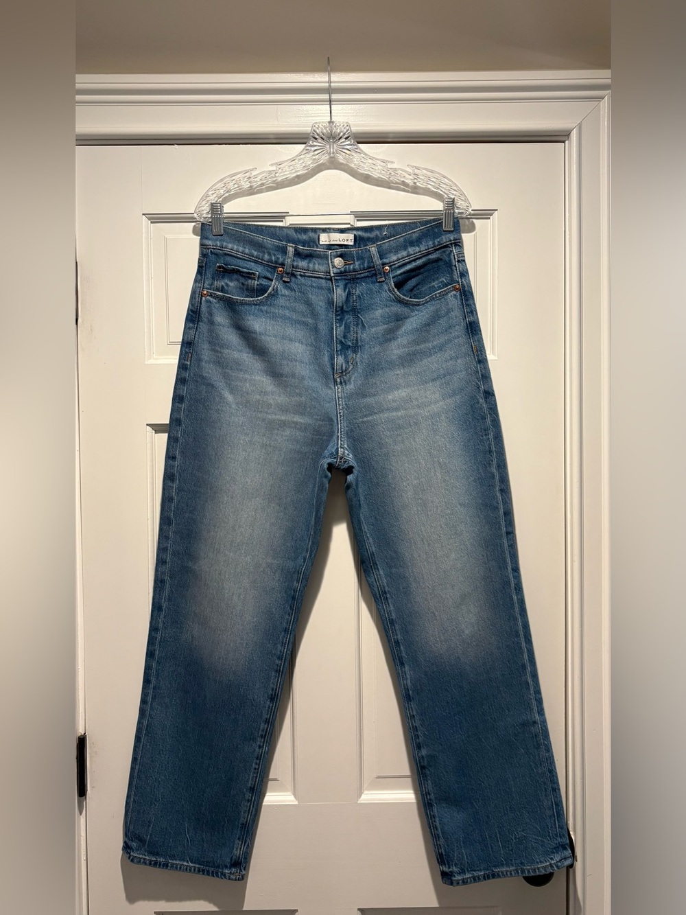 LOFT Light Wash Straight-Leg Jeans
